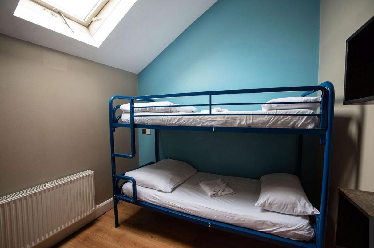 Isaacs Hostel Dublin Bagian luar foto
