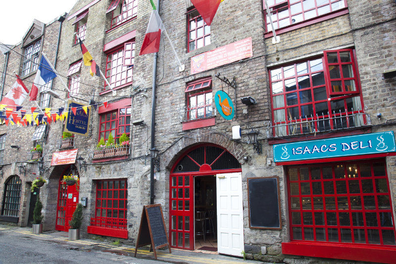 Isaacs Hostel Dublin Bagian luar foto
