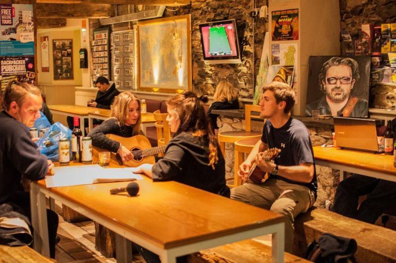 Isaacs Hostel Dublin Bagian luar foto