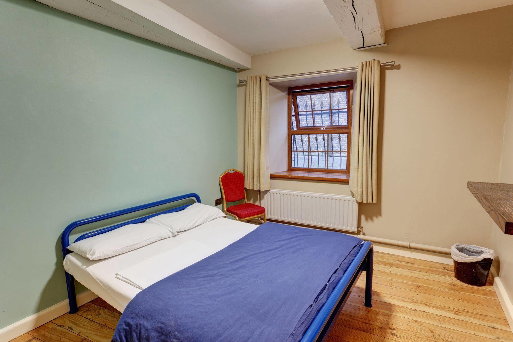 Isaacs Hostel Dublin Bagian luar foto